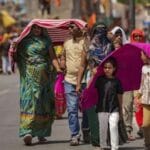Suhu ekstrem di India mencapai 47 derajat Celsius saat gelombang panas melanda