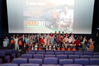 Pemutaran film Chak De India Bandung di CGV Paris Van Java dihadiri penonton