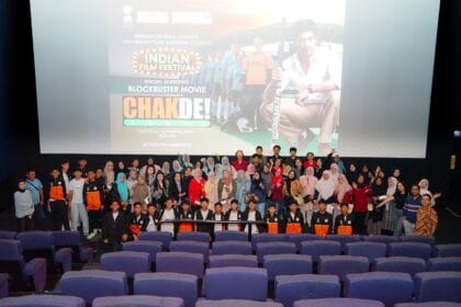 Pemutaran film Chak De India Bandung di CGV Paris Van Java dihadiri penonton