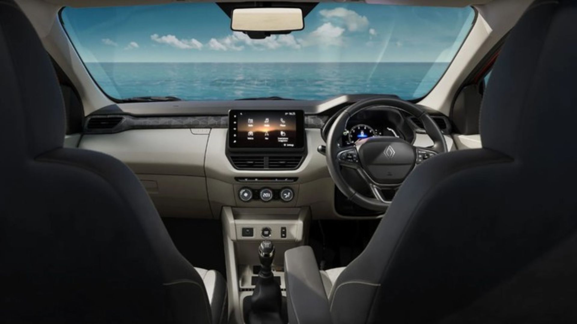 Renault Triber terbaru produksi India dengan desain MPV 7 penumpang